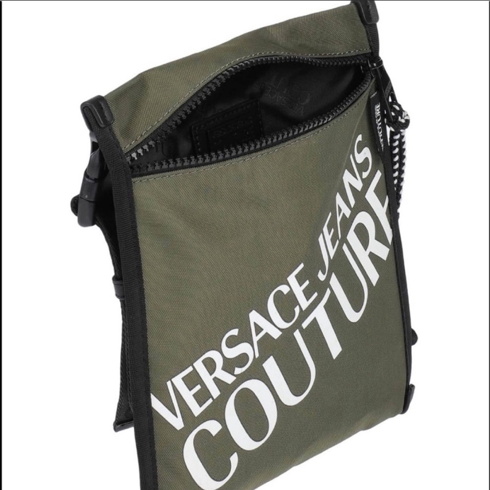 Versace couture Macro Logo collection techno fabric & leather messenger bag - Picture 16 of 16